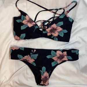 Floral print bikini